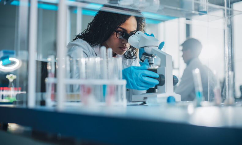 MedTech woman researcher